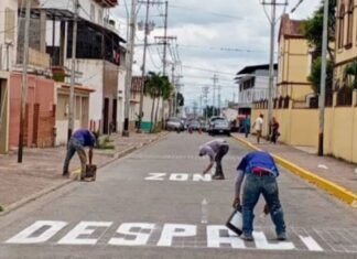 AMTT realiza la demarcación vial en zonas escolares del centro de Barquisimeto
