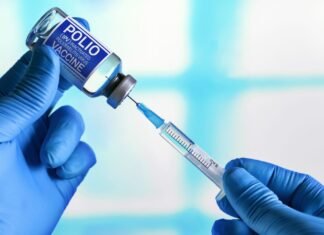 Médicos piden aumentar la cobertura de la vacuna contra el polio