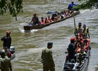 Presidente de Panamá espera que un tercer país acoja a migrantes venezolanos deportados