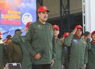 Maduro afirma que nuevas sanciones buscan «golpear la fusión militar-policial»