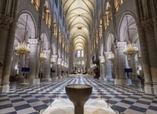 Notre Dame reabre por todo lo alto con presencia de unos 40 jefes de Estado y de Gobierno