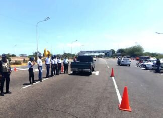 Despliegue de seguridad garantiza el retorno vial de temporadistas en Carnavales 2025