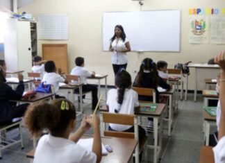 Horario en colegios públicos y privados se mantiene de lunes a viernes