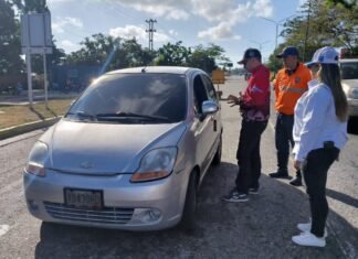 Despliegue de INTT Cabudare regula velocidad de conductores en Semana Santa Segura 2025