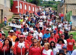 Reyes Reyes arrancó gira de campaña en el Municipio Torres