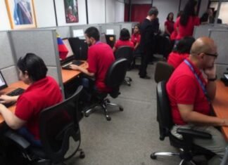 Administración pública mantendrá reducción del horario laboral por 2 semanas más