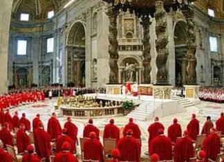Iglesia católica se encierra en cónclave para elegir al sucesor del papa Francisco