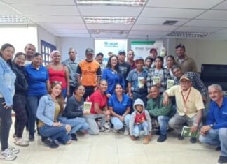 Capacitan a productores de Lara sobre técnicas de cultivos para semillas de maíz