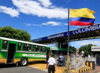 Reanudan tránsito terrestre y aéreo tras los comicios entre Venezuela y Colombia
