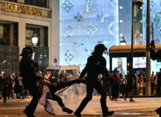 79 detenidos dejó la celebración del título de Champions del PSG en París