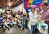 Alcalde Derby Guedez entregó ayudas sociales