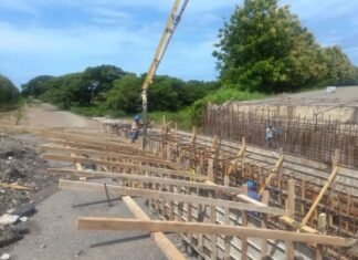 Avanzan un 55% la ejecución de trabajos en el puente La Trinidad de Portuguesa