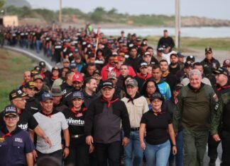 Cabello acompañó la primera jornada de la JPSUV en el Entrenamiento de Resistencia Revolucionaria