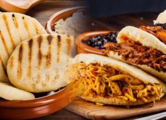 Venezolanos celebran el Día Mundial de la Arepa
