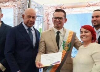 Realizan actos protocolares y sesión solemne por 473 Años de la fundación de Barquisimeto