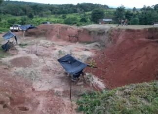 Mineros quedaron atrapados en yacimiento de oro por el colapso de estructuras