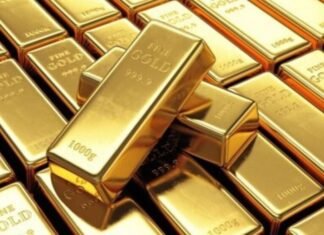 El oro toca nuevos máximos, cerca de los 4.400 dólares