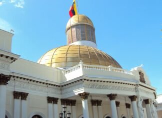 Asamblea Nacional debatirá declarar «persona non grata» a primera ministra de Trinidad y Tobago